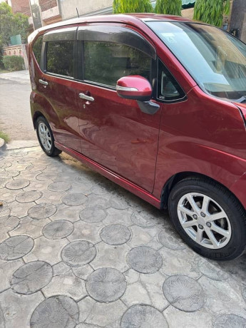 daihatsu-move-2015-big-9