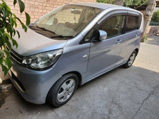 mitsubishi-ek-wagon-2017