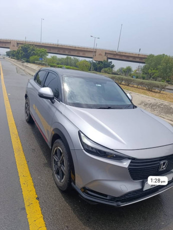 honda-hr-v-vti-2023-big-0