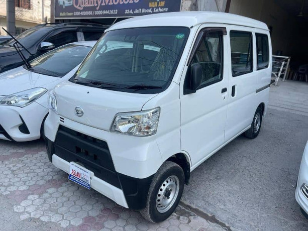 daihatsu-hijet-20192025-big-1
