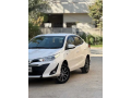 toyota-yaris-2022-small-2