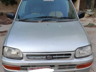 daihatsu-cuore-2001