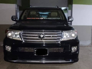 toyota-land-cruiser-2014