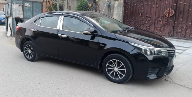 toyota-corolla-xli-convert-gli-2015-almost-geniun-big-4
