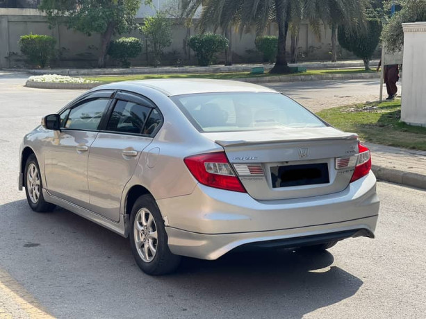 honda-civic-vti-oriel-prosmatec-18-ivtec-2013-full-option-mint-car-big-5