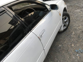 toyota-2od-converted-to-xe-saloon