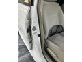 toyota-corolla-axio-200713-small-4