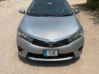 toyota-corolla-gli-20142015