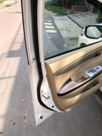 honda-city-prismatic13-auto-2021-b-to-b-big-15