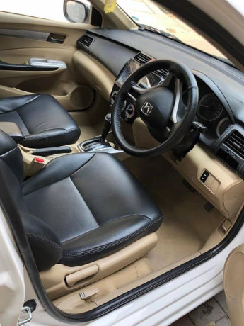 honda-city-prismatic13-auto-2021-b-to-b-big-17