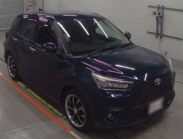 toyota-raize-20192025-big-0