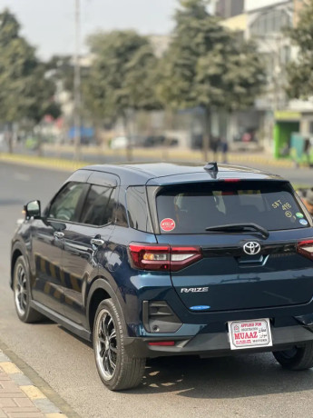 toyota-raize-20192025-big-12