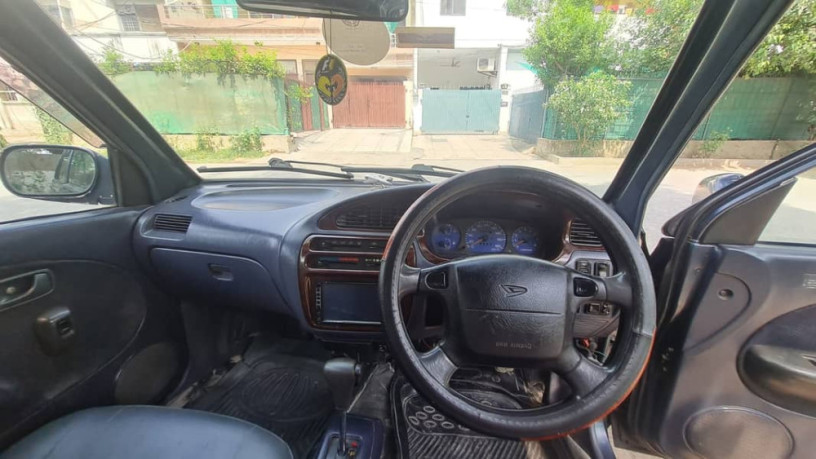 daihatsu-cuore-2007-big-5
