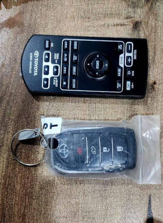 toyota-fortuner-sigma-2020-diesel-total-genuine-big-7