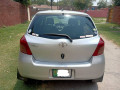 toyota-vitz-200712-03004517409-small-1