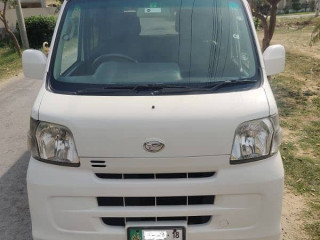 daihatsu-hijet-2018
