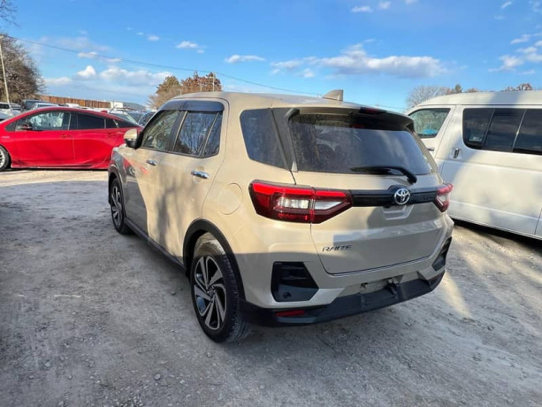 toyota-raize-z-premium-big-6
