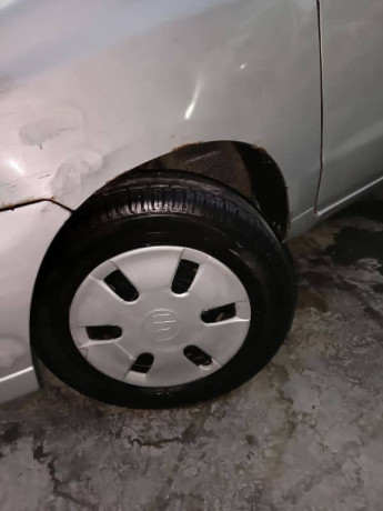 suzuki-alto-2004-big-1
