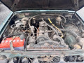toyota-hilux-1981-small-3
