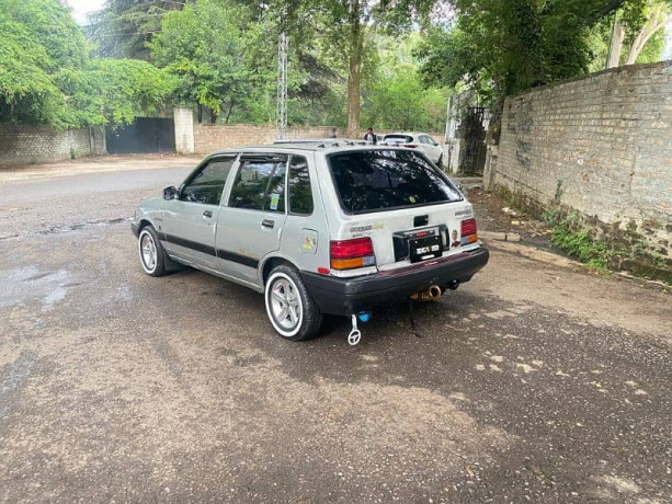 suzuki-swift-1988-big-2