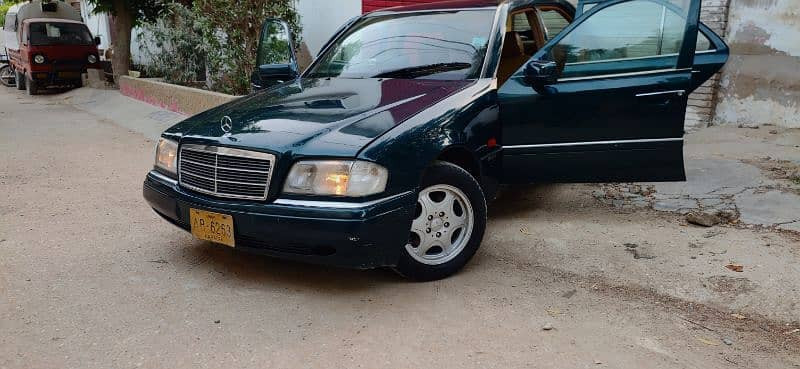mercedes202dautomatic-diesel-average-1718-bthan-corollacivicvitz-big-9