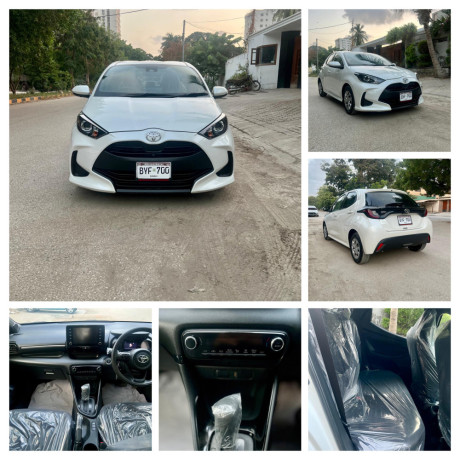 toyota-yaris-hatchback-g-10-big-7