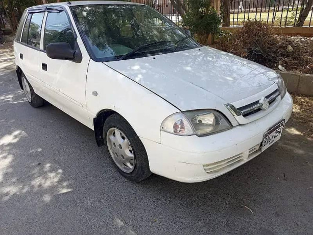 suzuki-cultus-vxr-2013-big-6