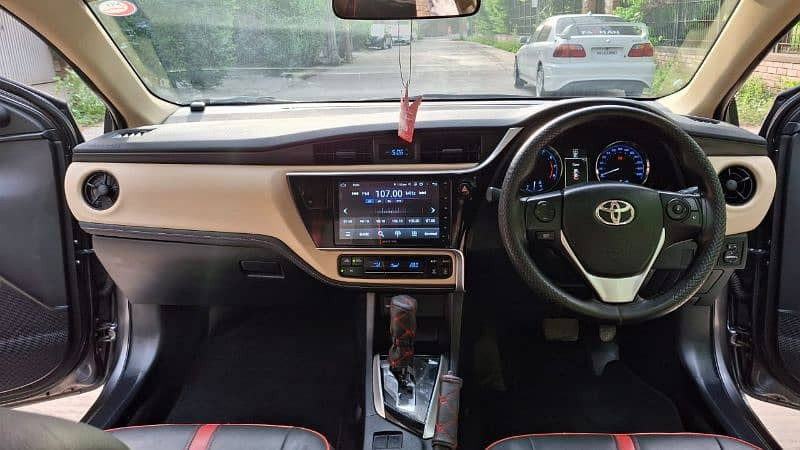 toyota-corolla-altis-2022-full-option-top-of-line-big-15