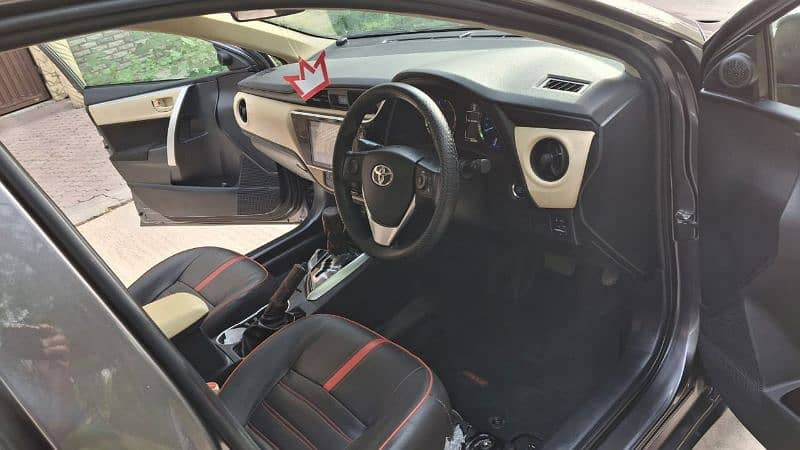 toyota-corolla-altis-2022-full-option-top-of-line-big-7