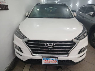 hyundai-tucson-awd-2023-total-genuine