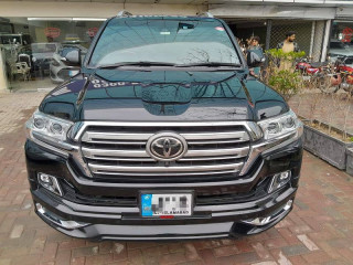 toyota-land-cruiser-zx-201621