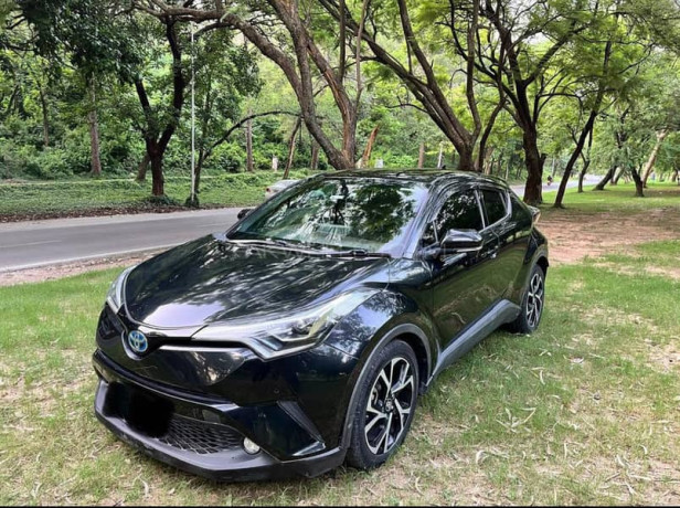 toyota-ch-r-g-led-big-3
