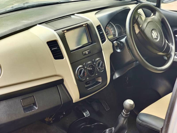 suzuki-wagon-r-2017-big-2