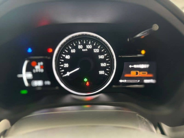 honda-vezel-z-sensing-1924-big-6