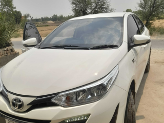 toyota-yaris-sedan-ativ-cvt-13