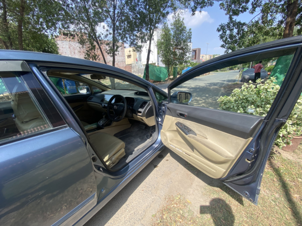 honda-civic-oriel-big-8