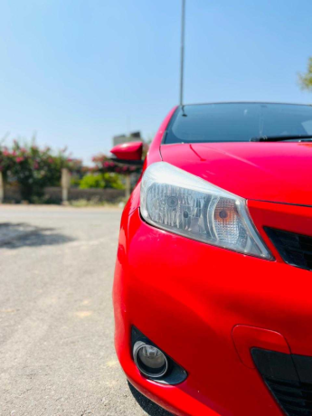 toyota-vitz-f-10-big-4