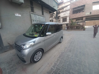 suzuki-spacia-x