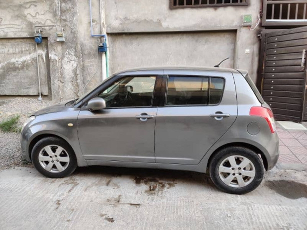 suzuki-swift-2011-big-1