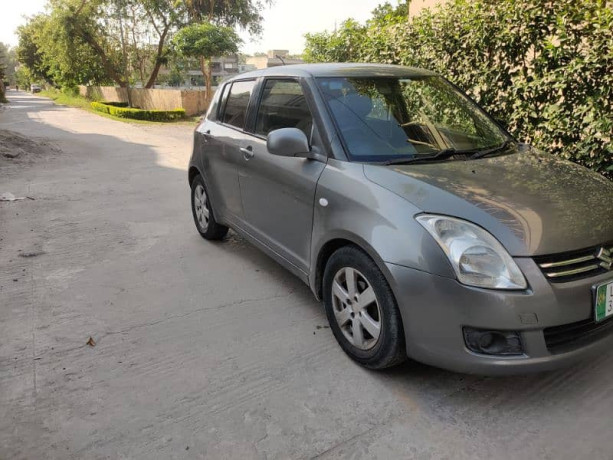 suzuki-swift-2011-big-4