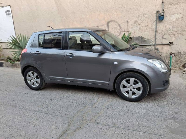 suzuki-swift-2011-big-2