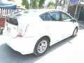 toyota-prius-2009-small-1