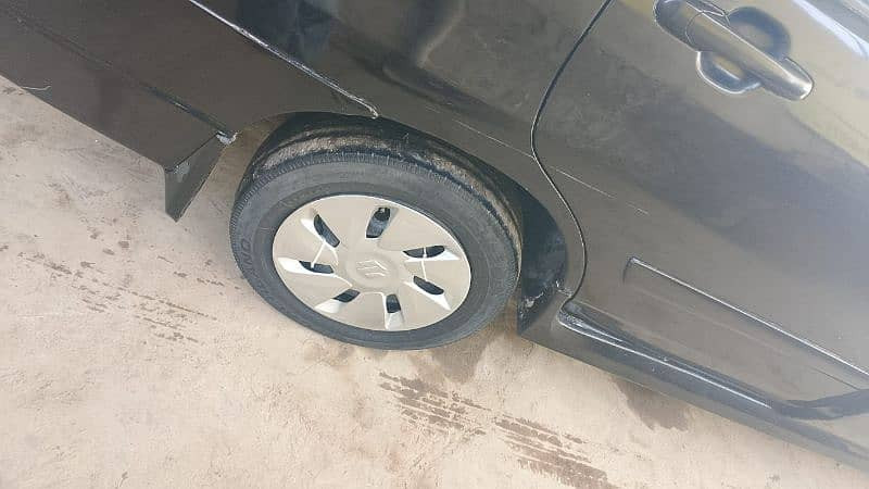 suzuki-liana-200910-big-8