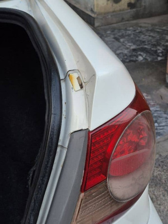 toyota-corolla-20-d-2007-big-9