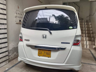 honda-freed-2018