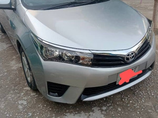 toyota-corolla-gli-2015