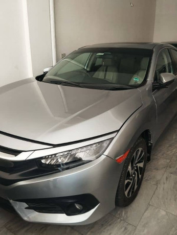honda-civic-vti-oriel-2017-03015673044-big-4