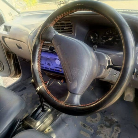 daihatsu-cuore-2006-big-5