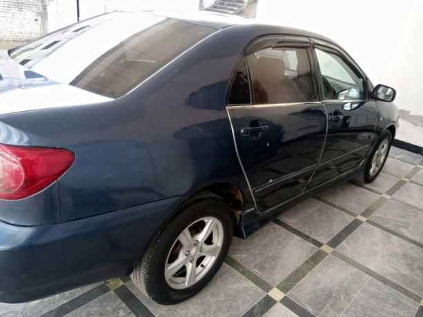 toyota-corolla-20d-saloon-2006-big-5