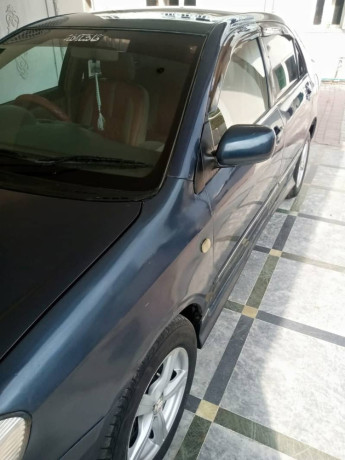 toyota-corolla-20d-saloon-2006-big-1